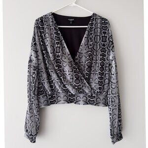 Express Women's Black Grey Snake Print Long Sleeve Faux Wrap Top Size S